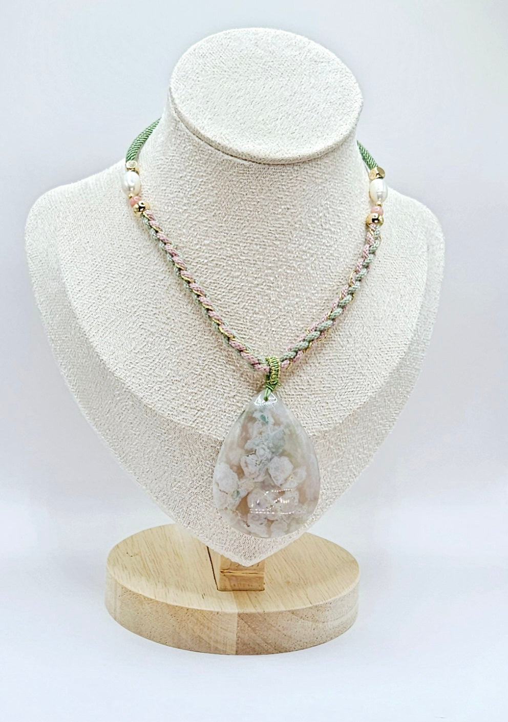 🌸💧✨ TEARDROP FLOWER AGATE PENDANT | Green & Pink Natural Chord | Freshwater Pearls | Adjustable Boho Jewelry